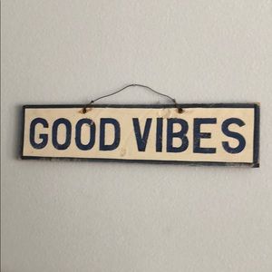 Good Vibes Brandy Melville Sign